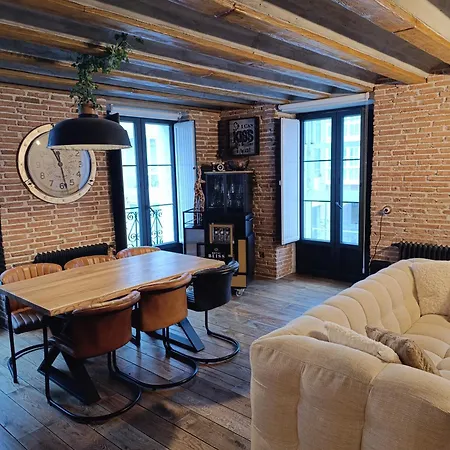 Urban Apartamento Burgo